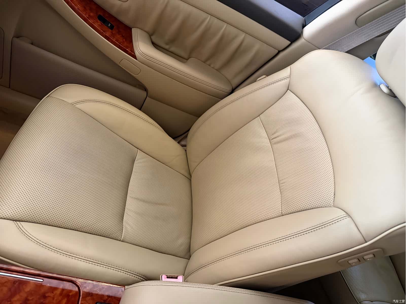 Toyota Crown, 2009 38