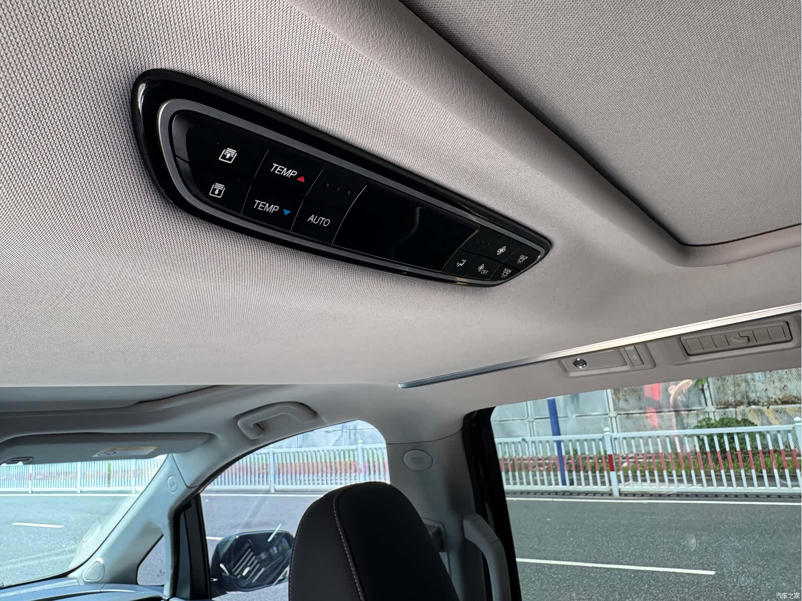 Trumpchi M8, 2022 16