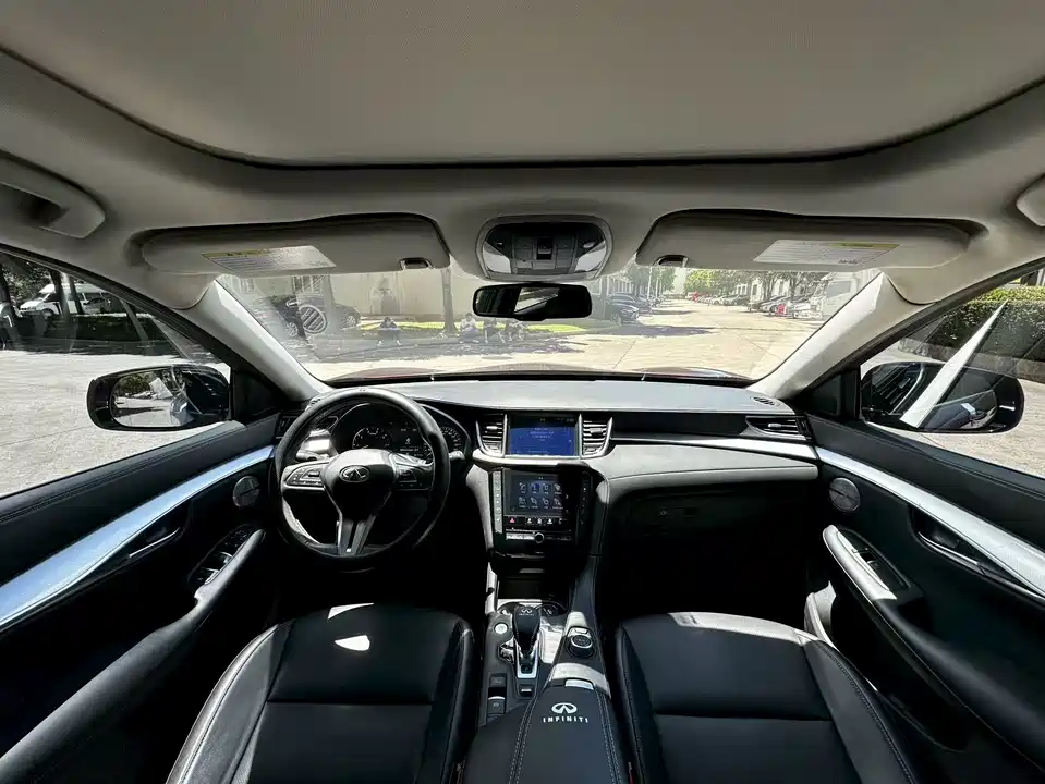 Infiniti QX50