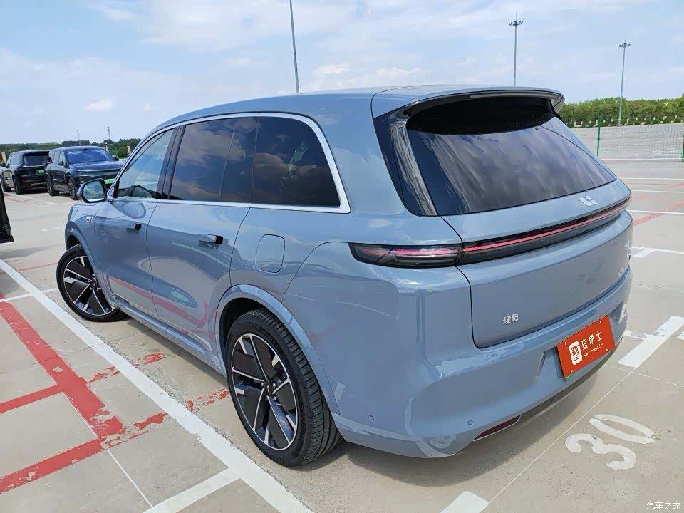 Li Auto L8, 2025 3