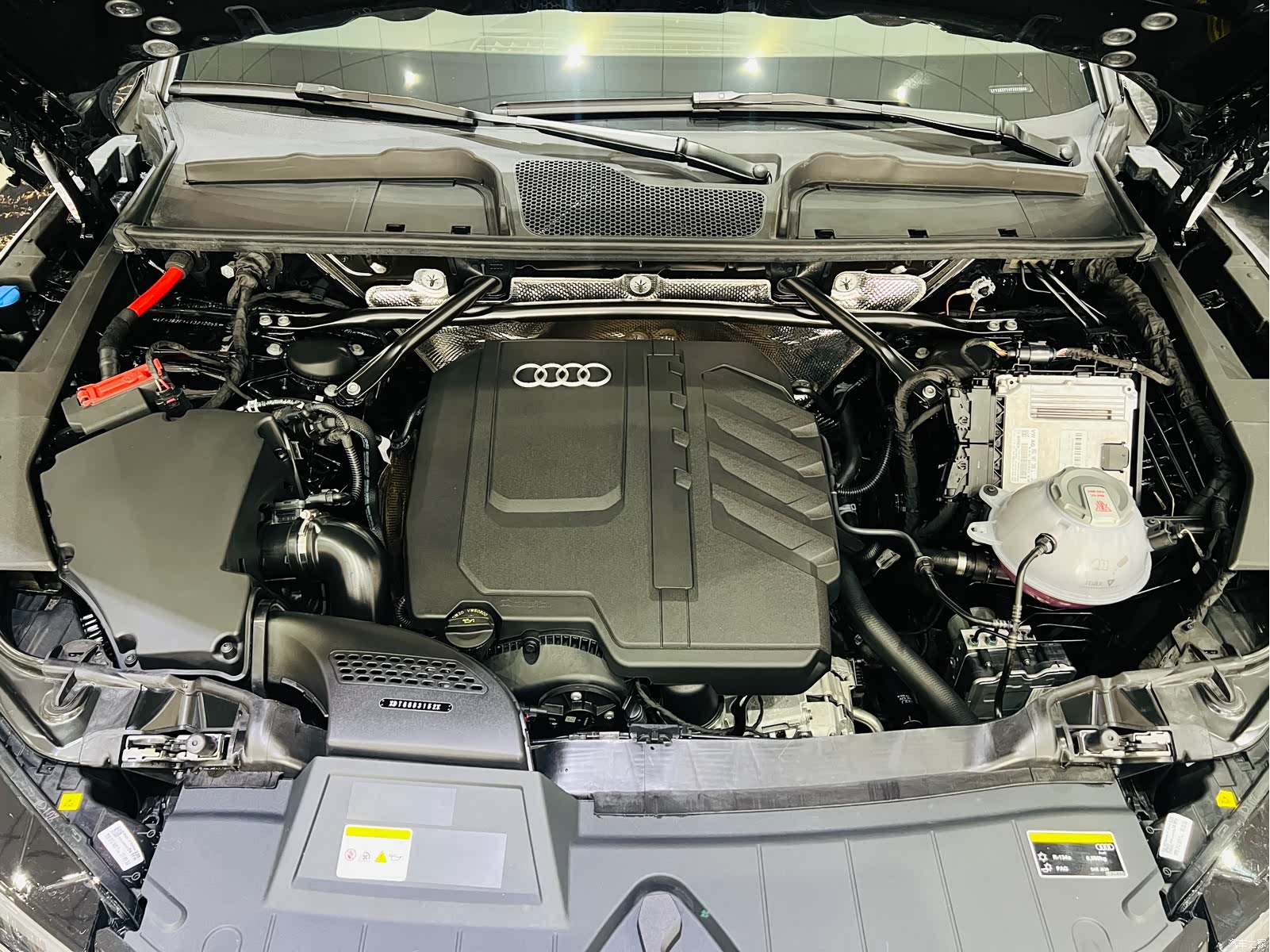 Audi Q5L, 2026 8