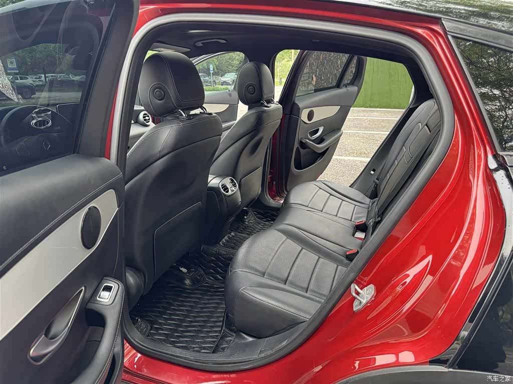 Mercedes-Benz GLC, 2018 14