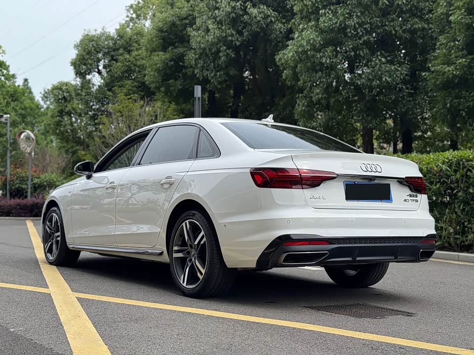 Audi A4L