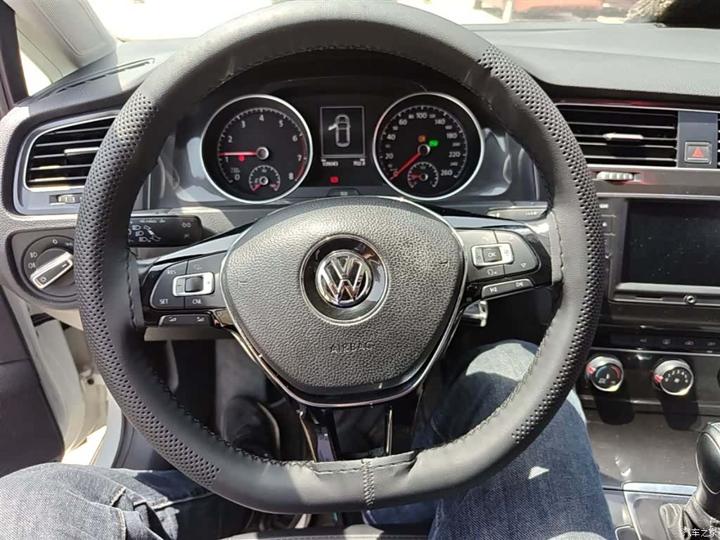 Volkswagen Golf, 2017 11