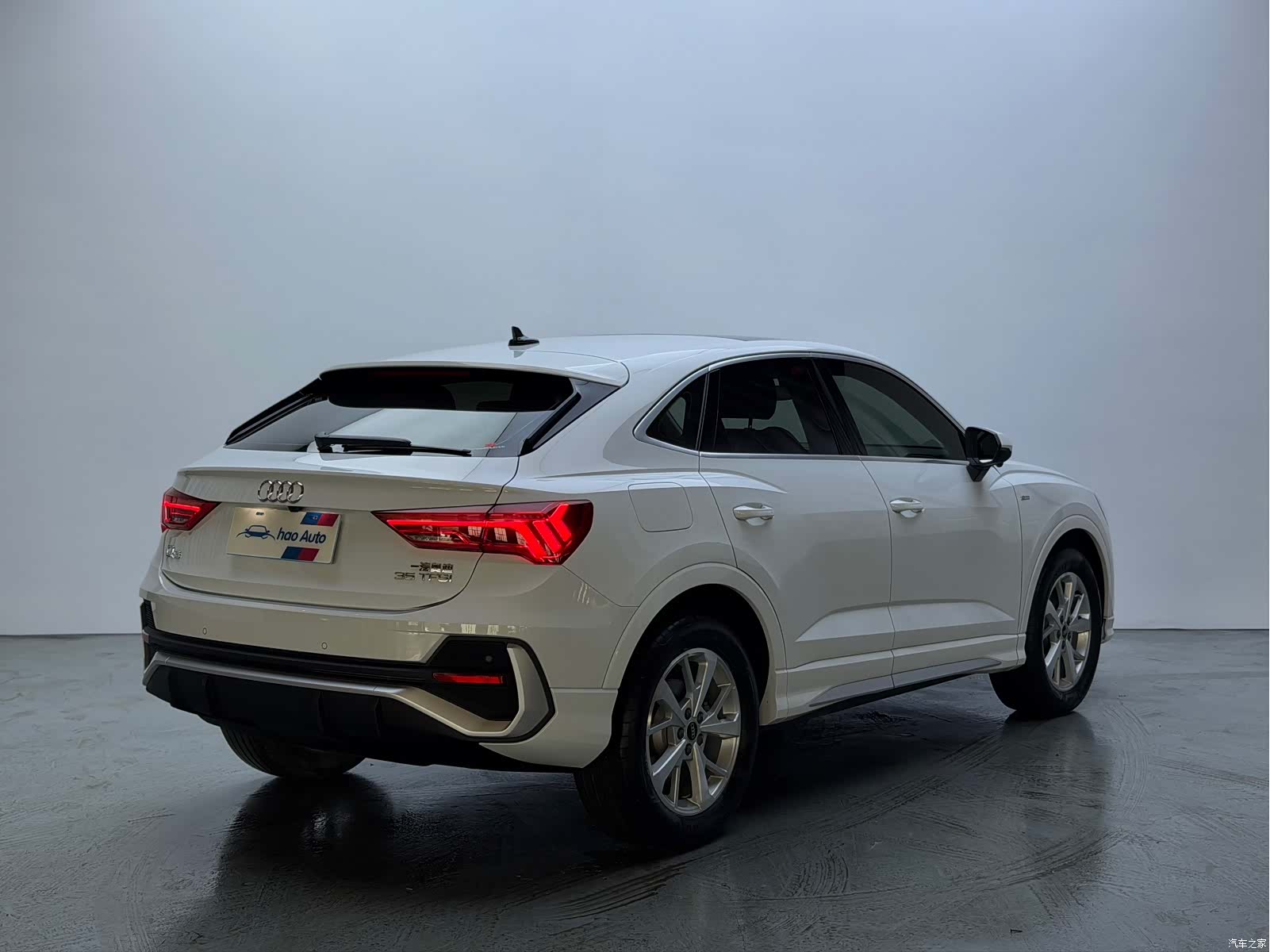 Audi Q3, 2022 6