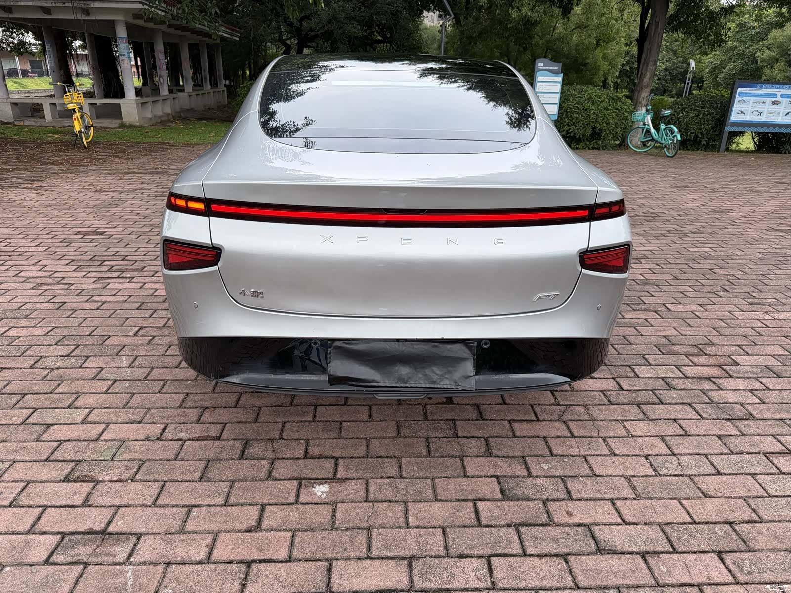 Xpeng P7, 2022 6