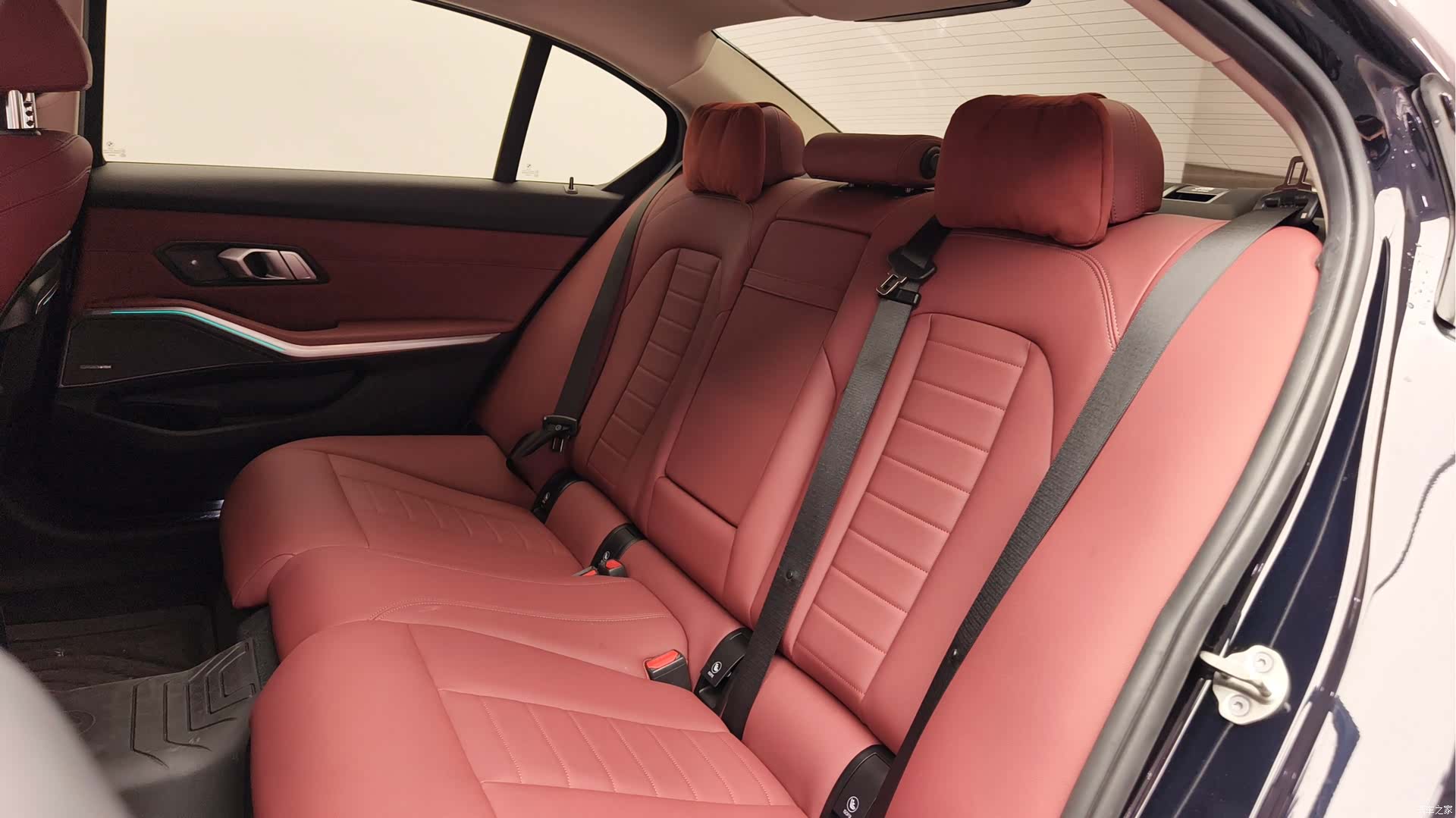 BMW 3 Series, 2021 13
