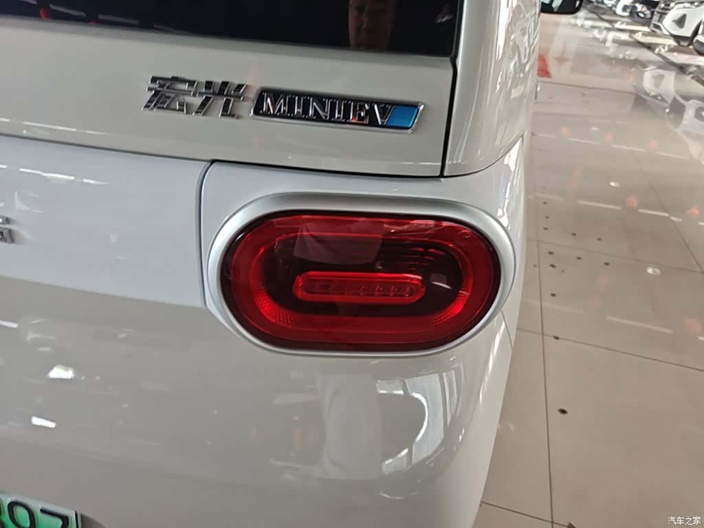 Wuling MINIEV, 2025 8