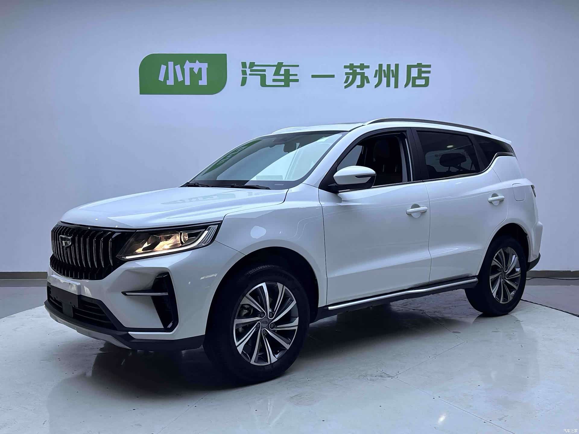 Geely X6, 2023 1