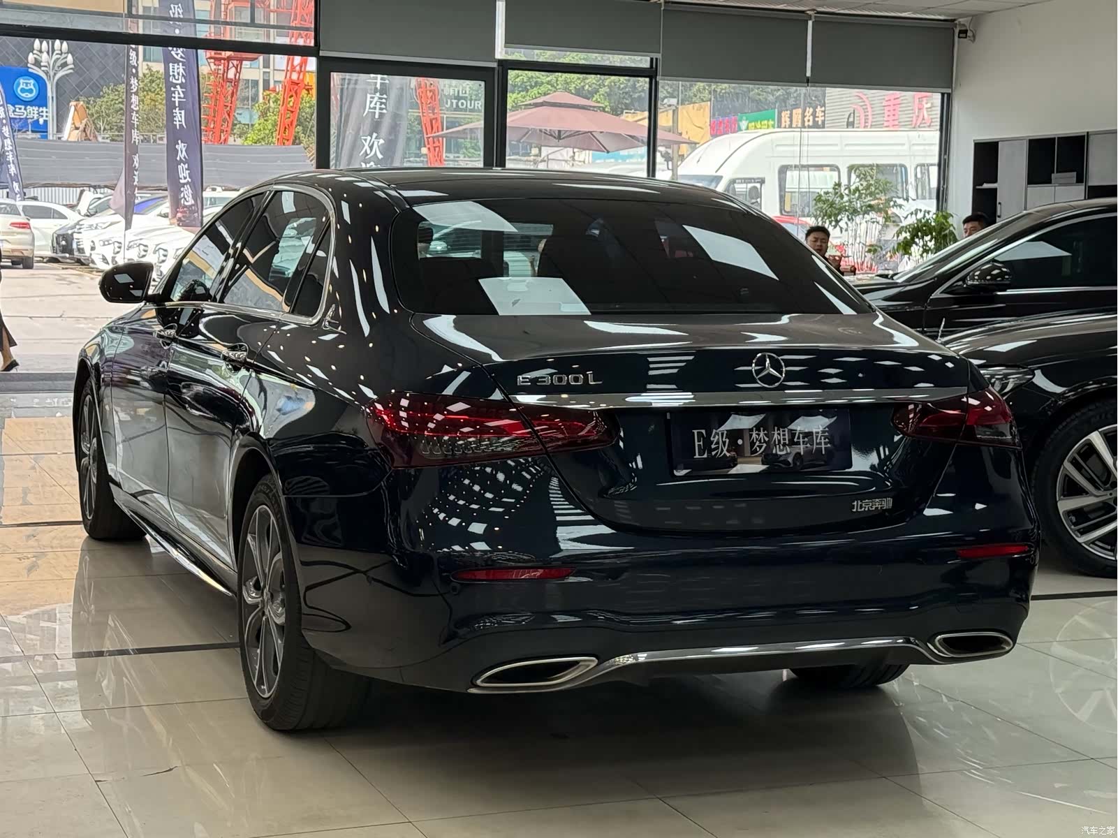 Mercedes-Benz E-Class, 2022 22