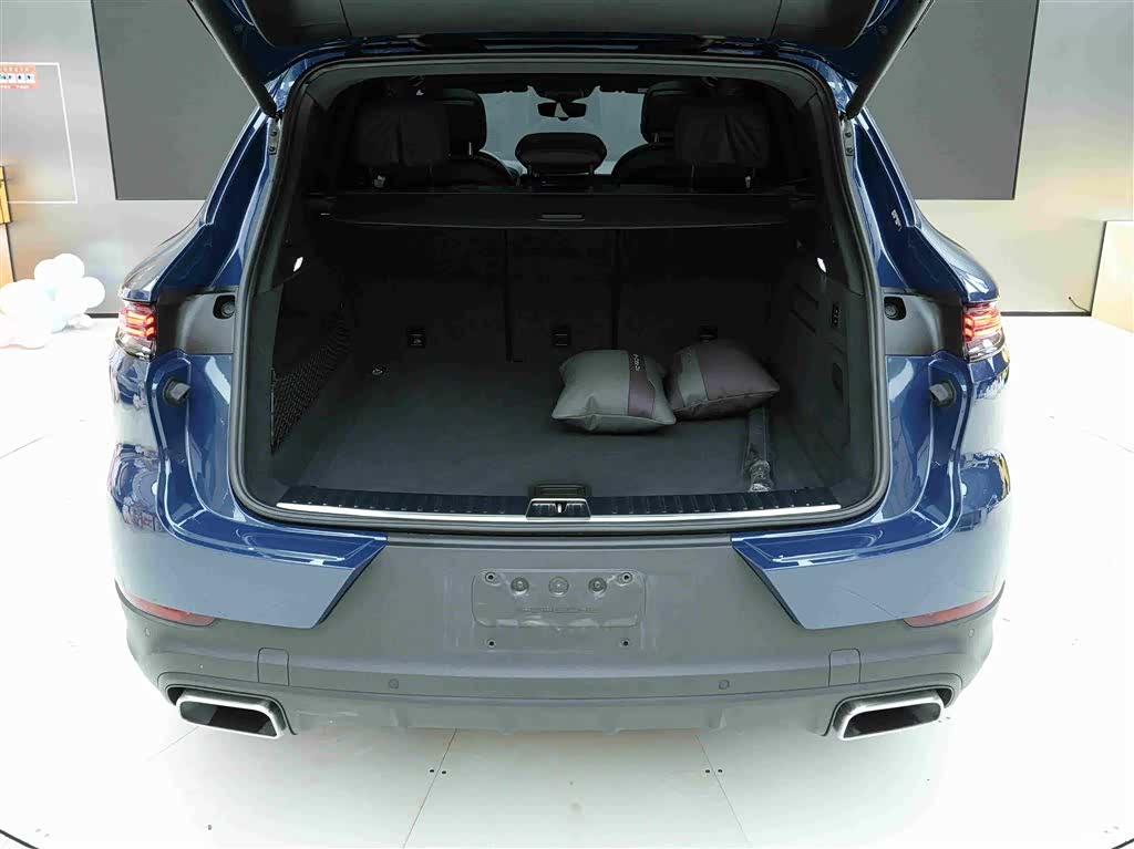 Porsche Cayenne, 2024 25