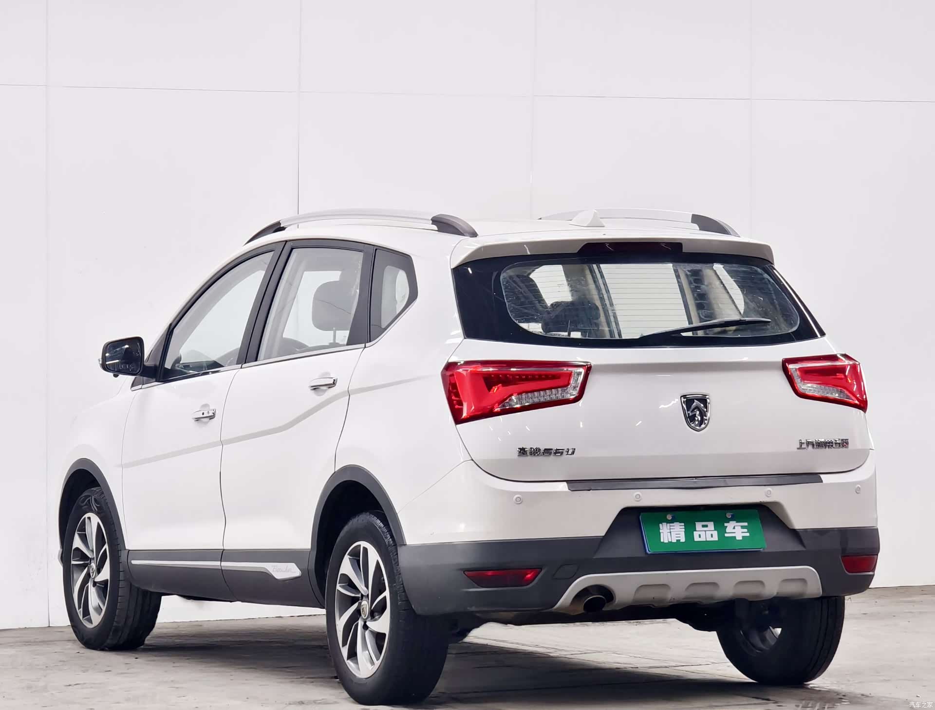 Wuling 560, 2017 6