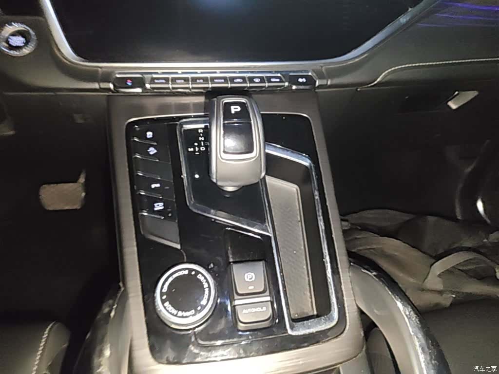 Geely Boyue, 2019 14