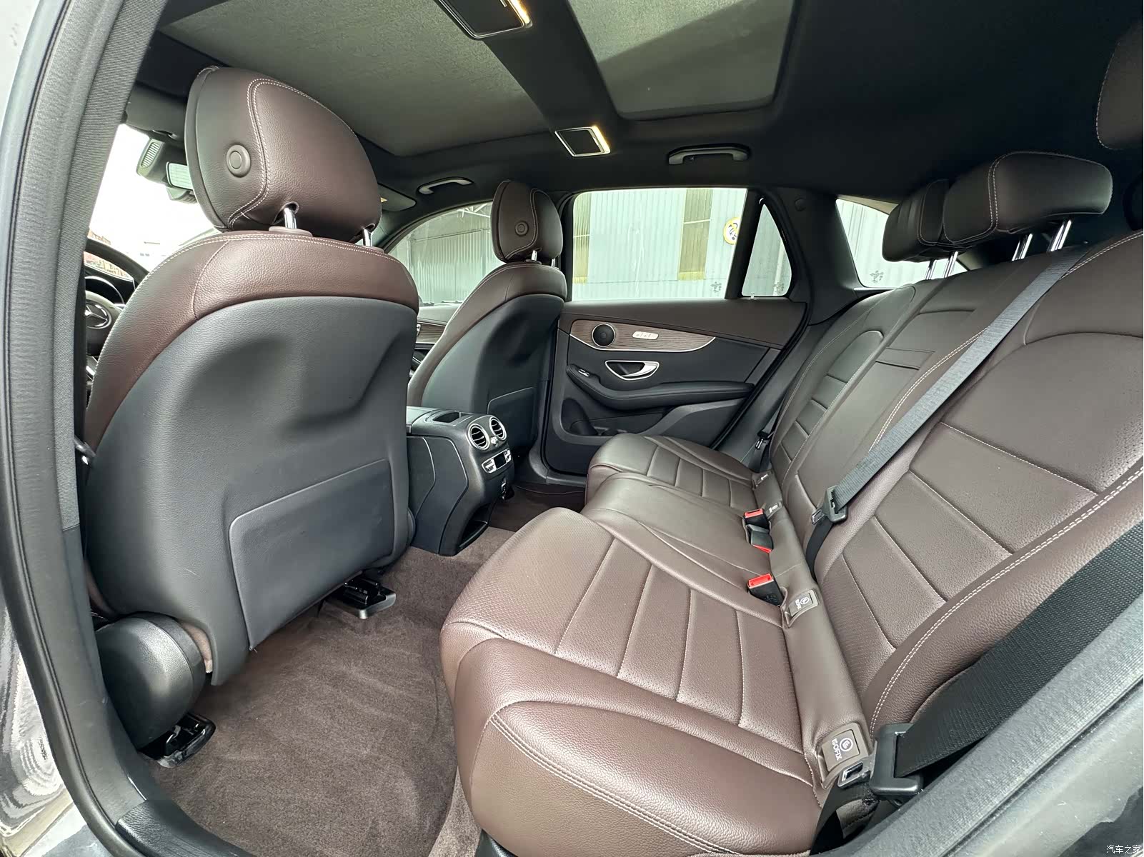 Mercedes-Benz GLC, 2022 все фото