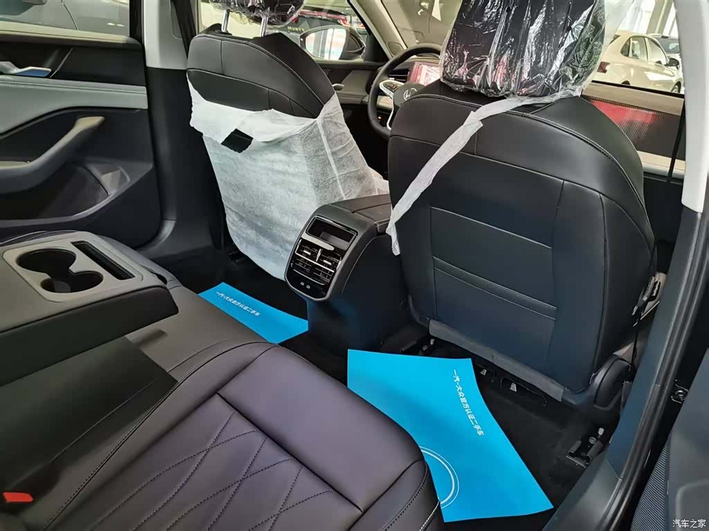 Volkswagen Magotan, 2026 все фото