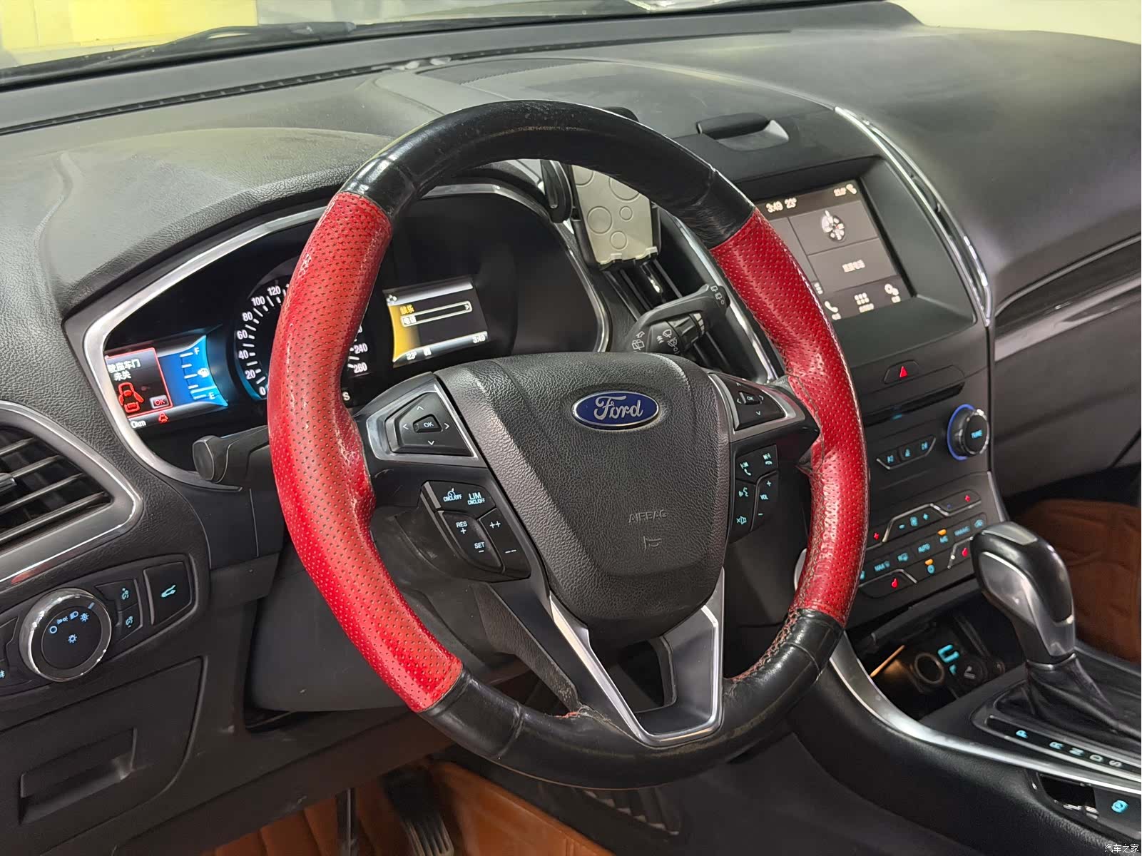 Ford Edge, 2020 12