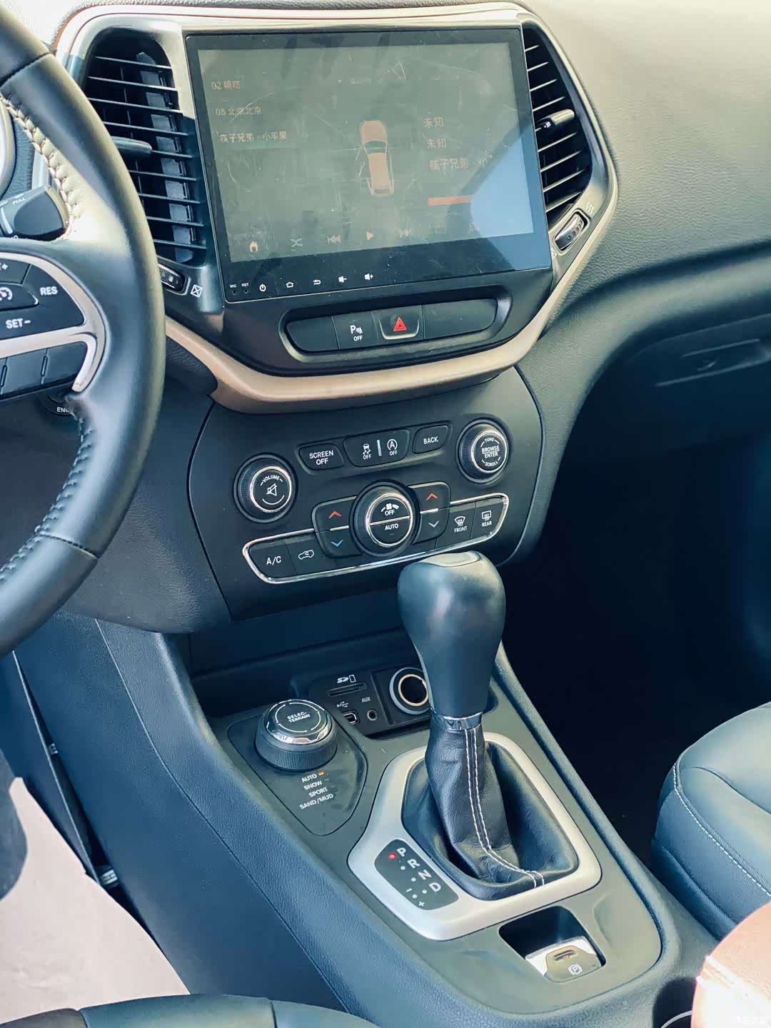 Jeep Cherokee, 2016 7