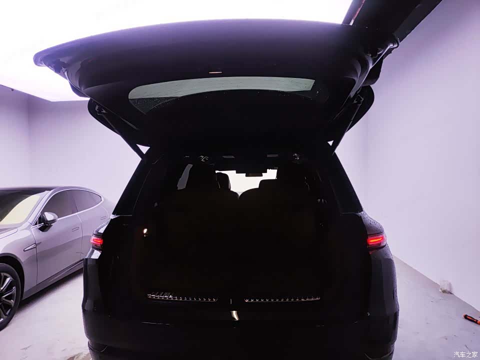 Li Auto L9, 2022 9