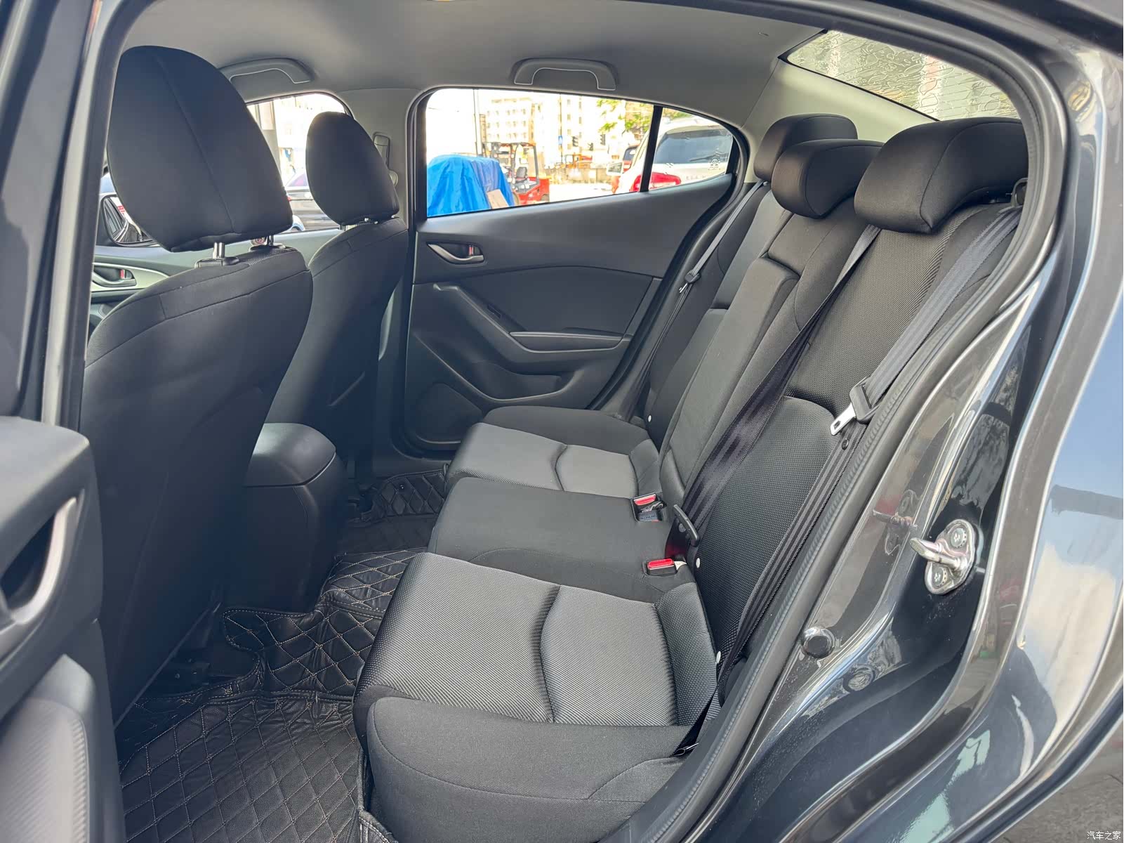 Mazda Mazda3, 2019 4