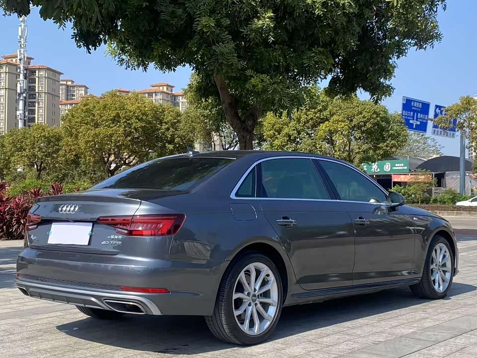 Audi A4L