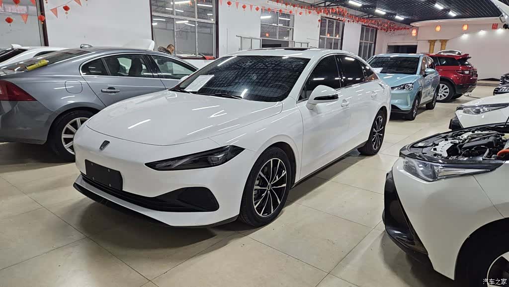 Roewe D7, 2025 1