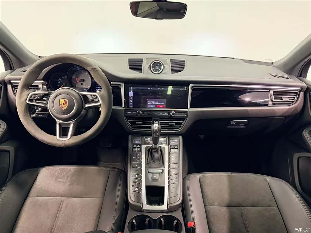 Porsche Macan, 2021 8