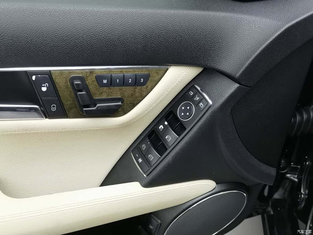 Mercedes-Benz C-Class, 2010 9