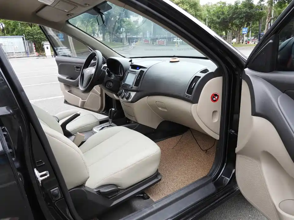 Hyundai Yuedong