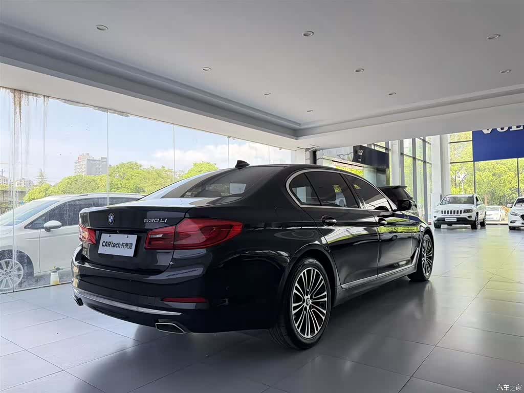 BMW 5 Series, 2018 4