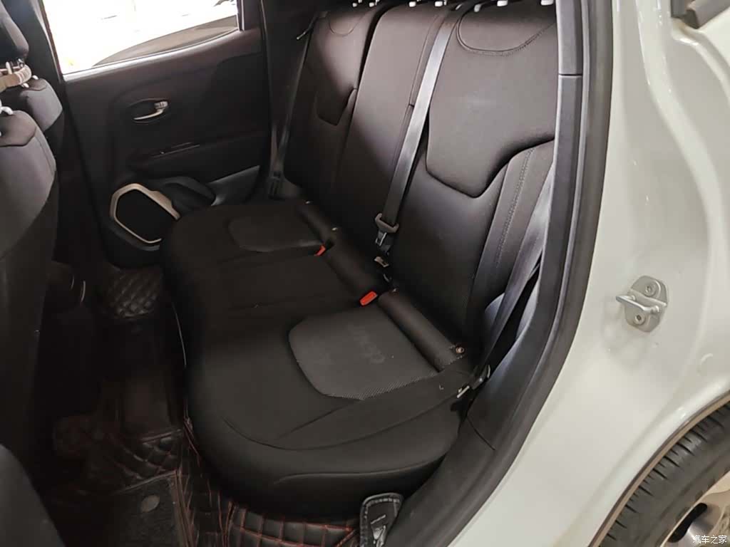 Jeep Renegade, 2016 17