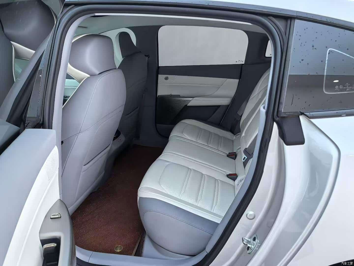 DongFeng eπ007, 2025 8