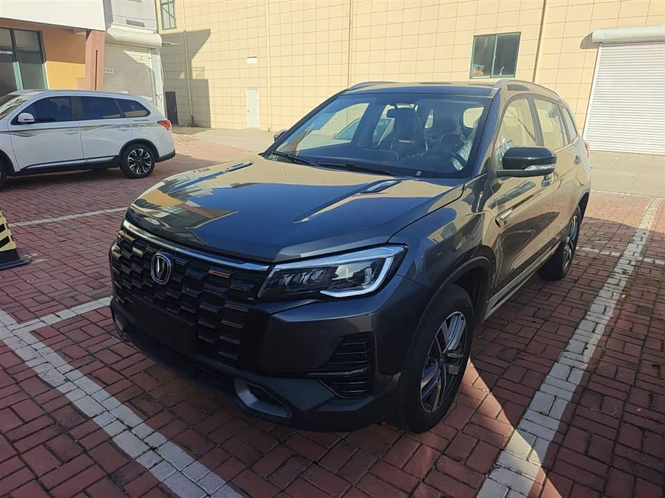 Changan CS75
