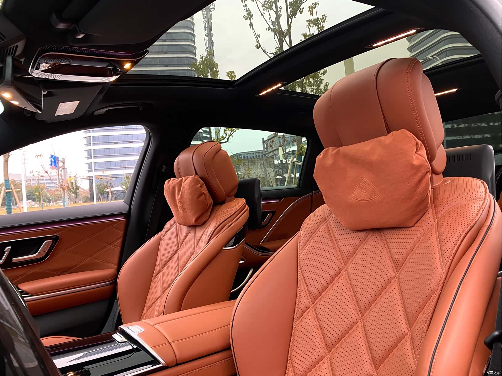 Maybach S-Class, 2023 27