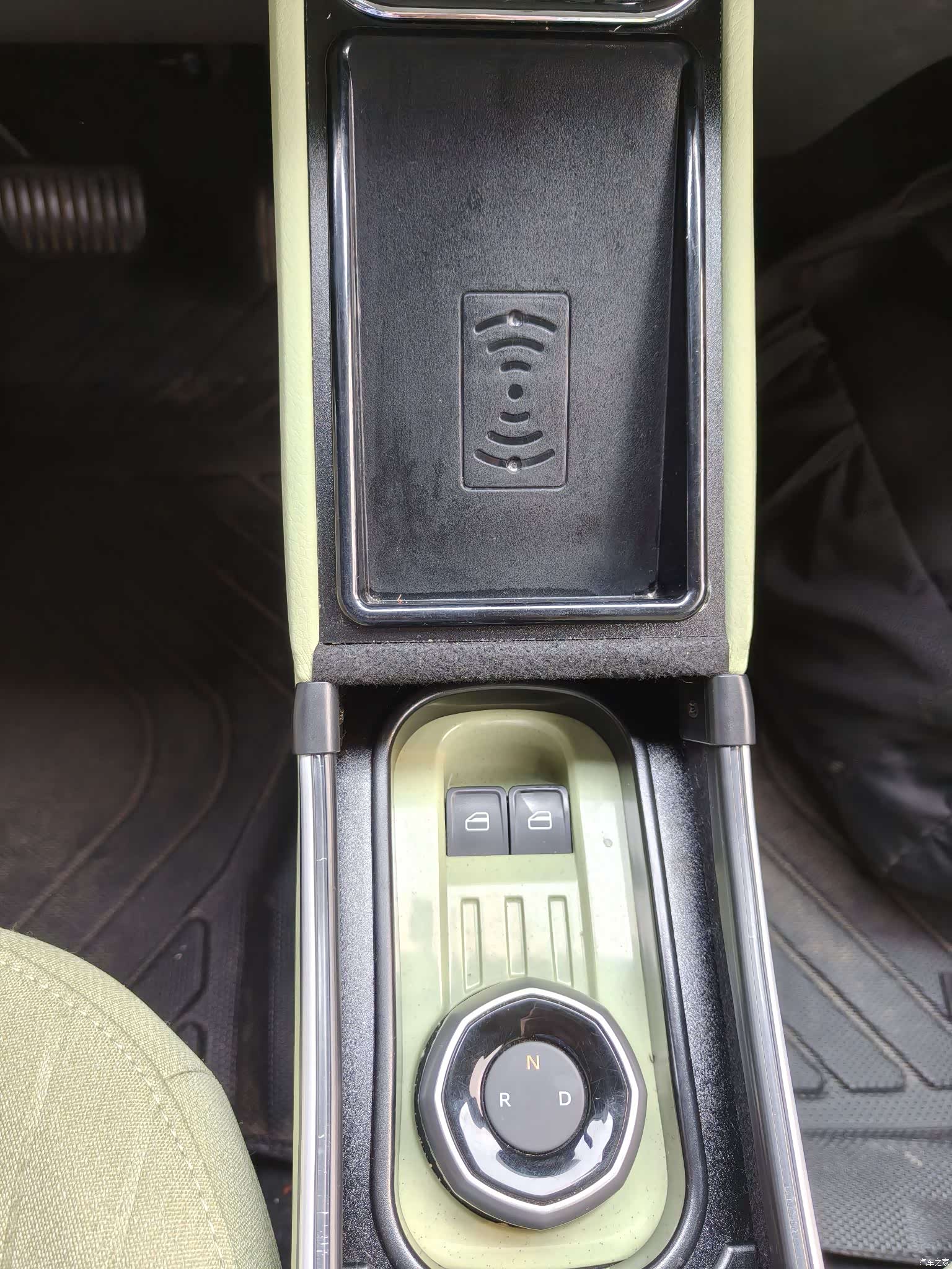 Geely Panda, 2024 11