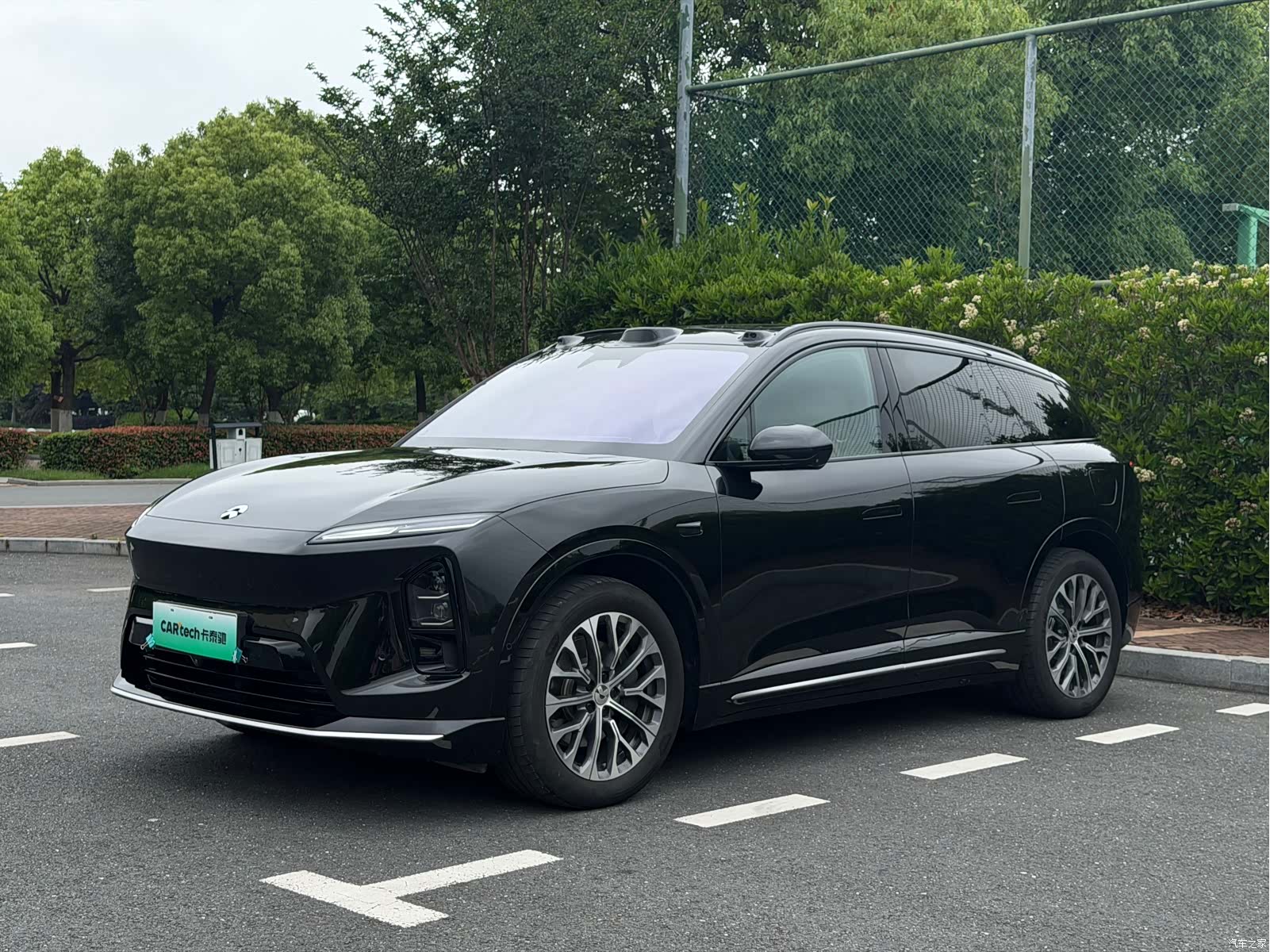 NIO ES6, 2025 1
