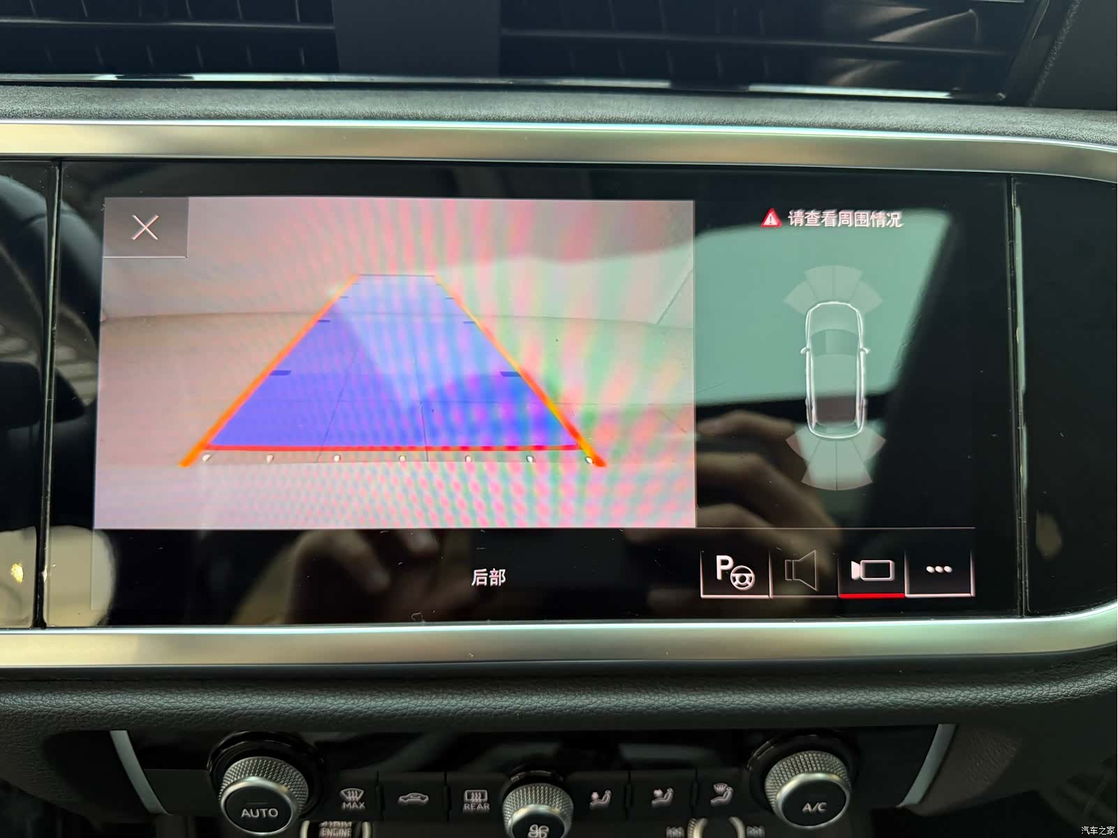 Audi Q3, 2021 11
