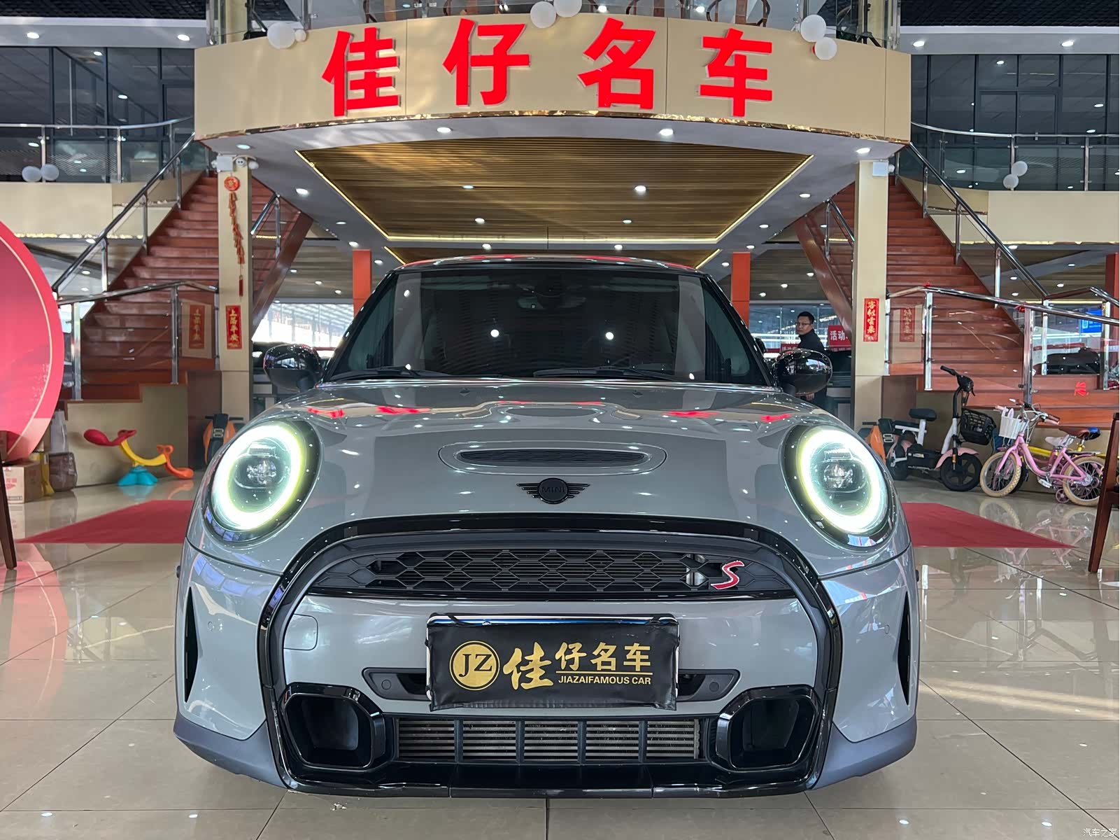 Mini Cooper, 2022 2