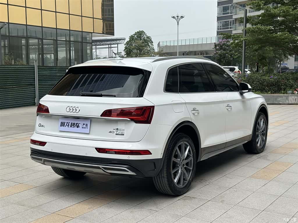 Audi Q5L, 2023 4