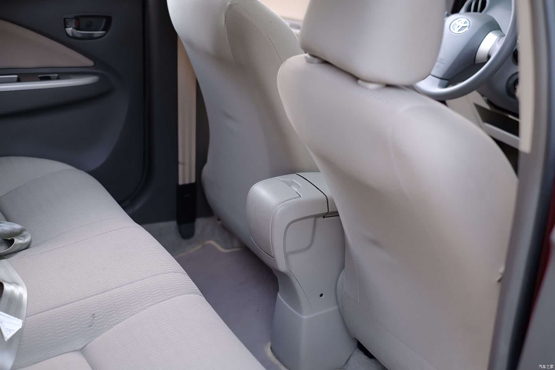 Toyota GL-S, 2012 51