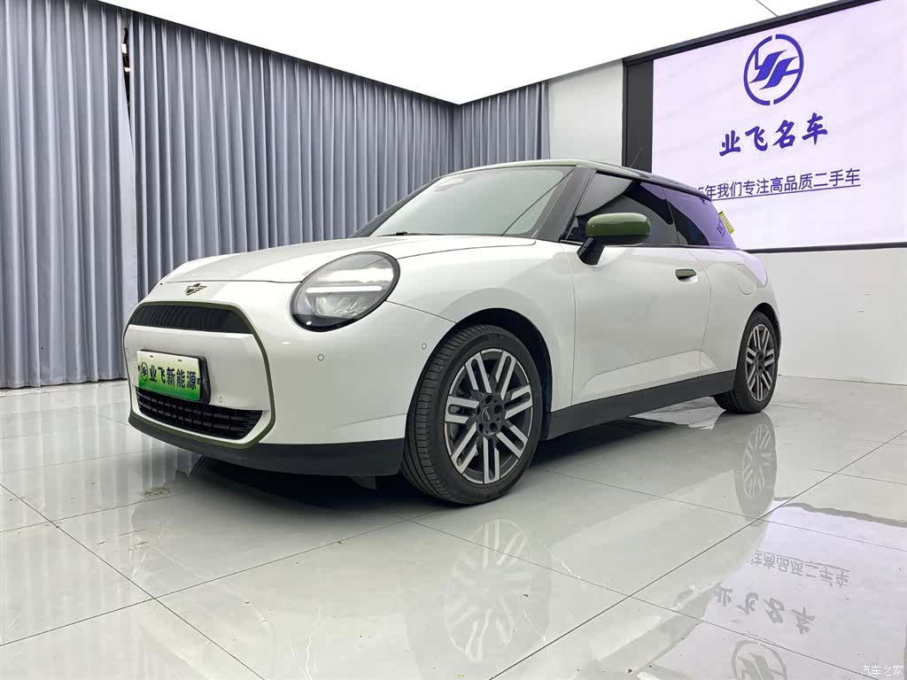 Mini Cooper, 2025 1