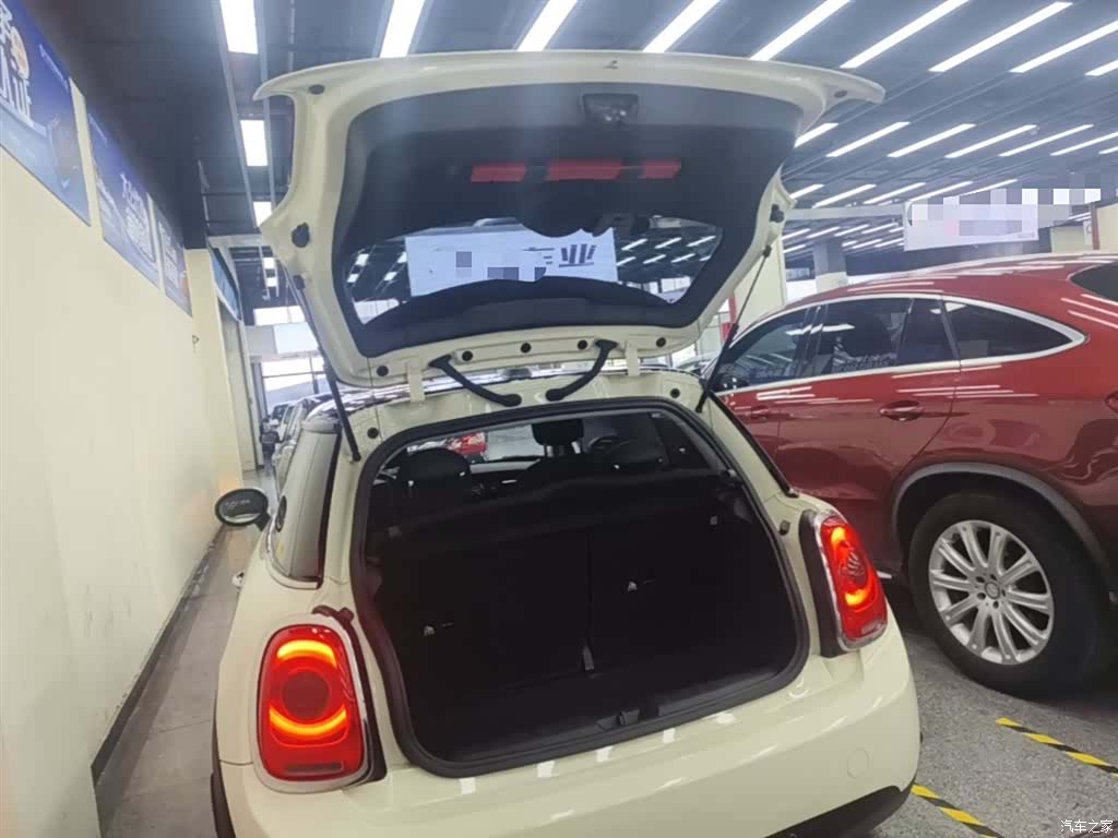 Mini ONE, 2020 19