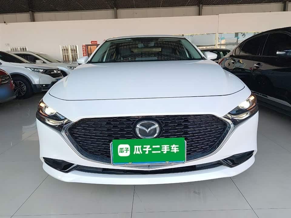 Mazda 3 Angkesaila