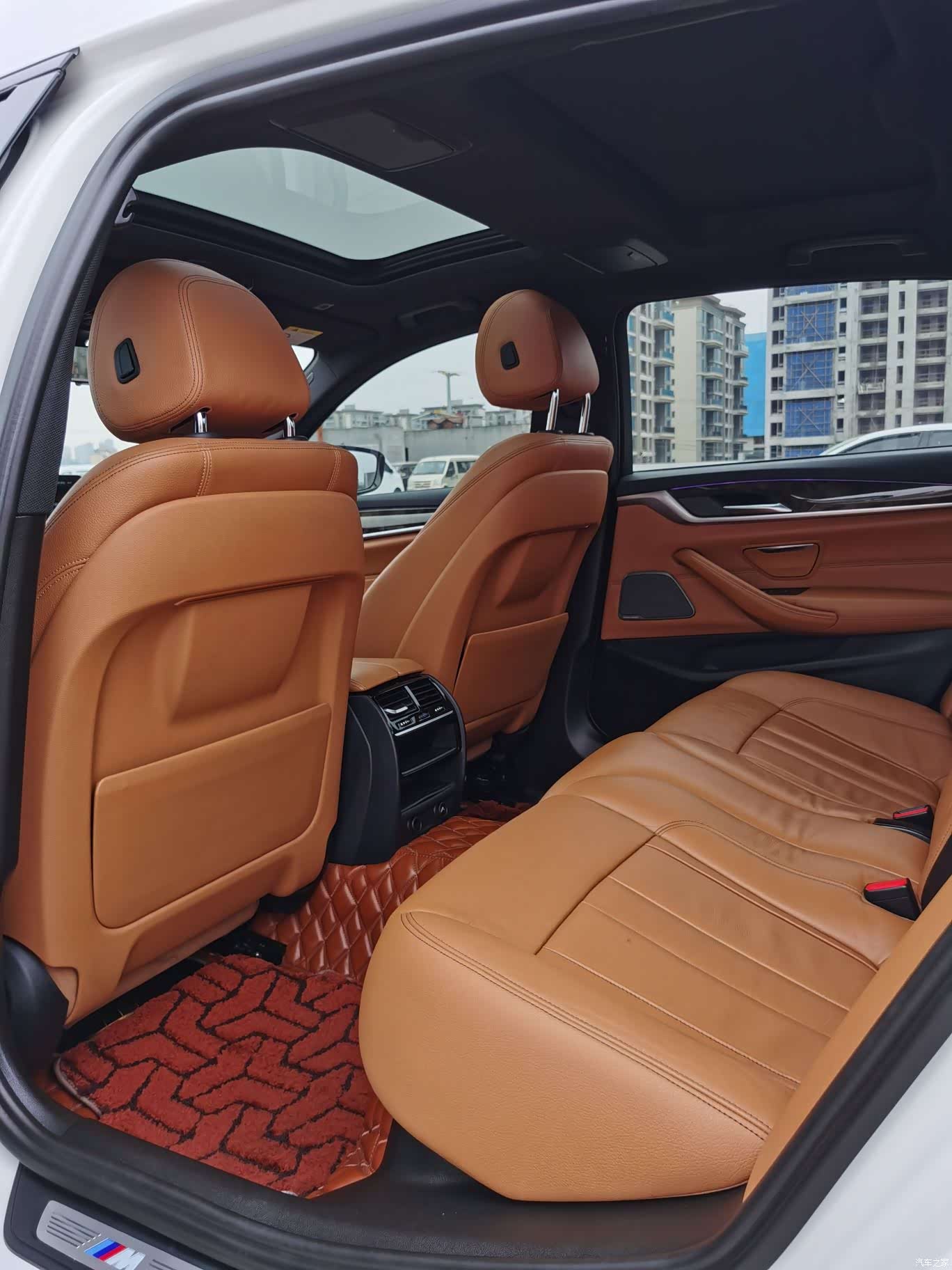BMW 5 Series, 2018 10