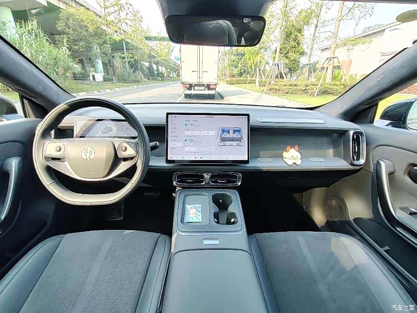 Leapmotor Lafa5, 2025 все фото