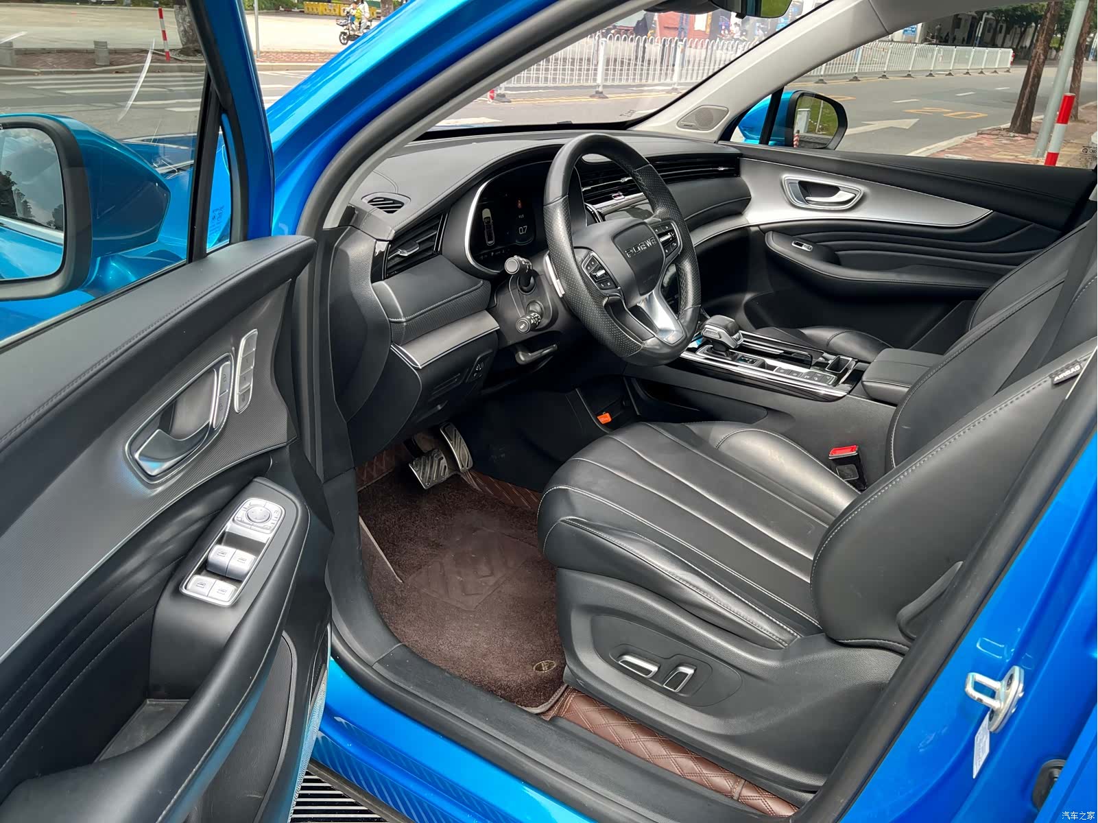 Roewe RX5, 2022 17