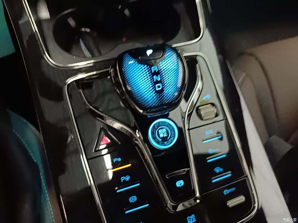 BYD Han, 2025 14