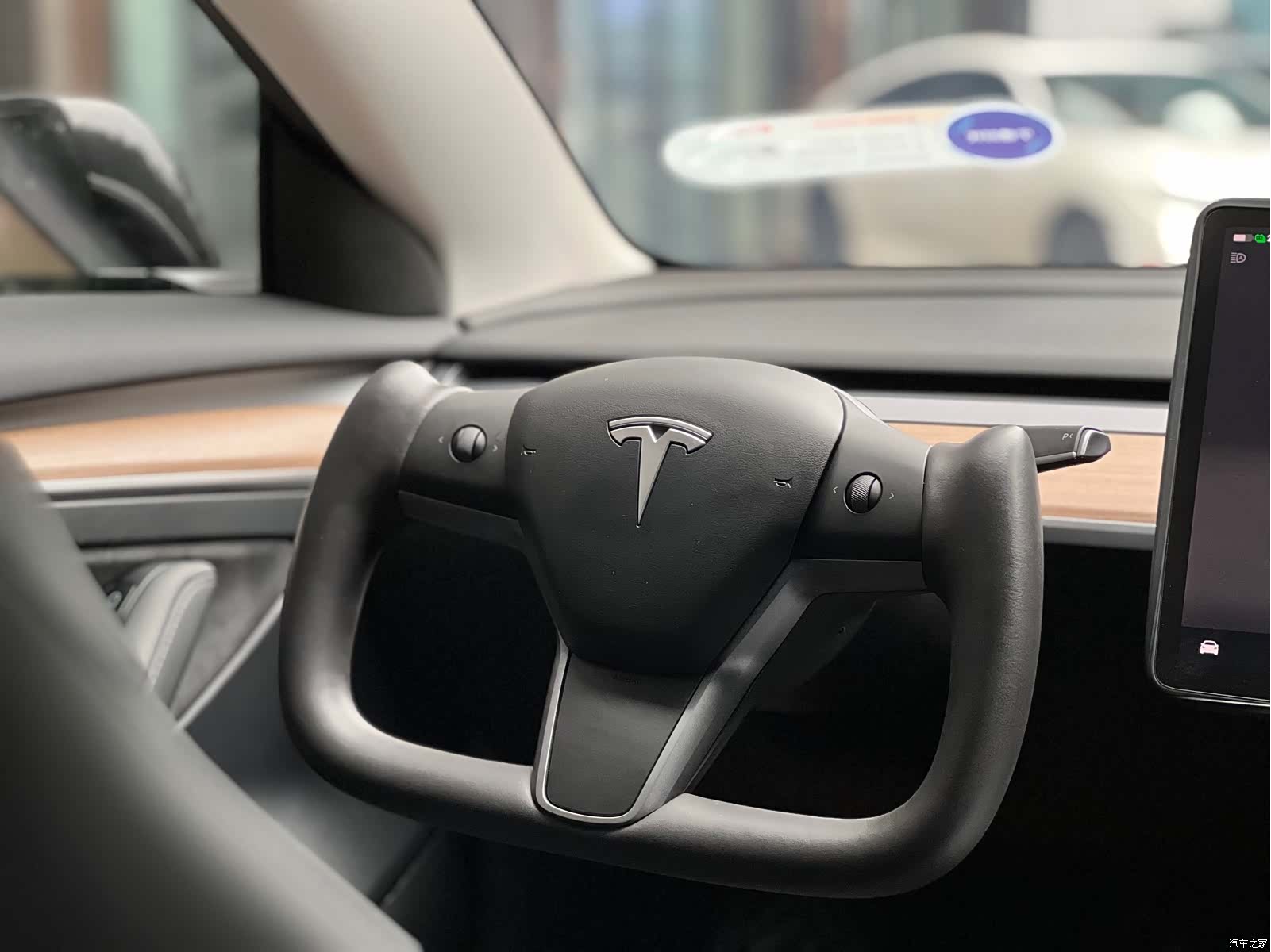 Tesla Model 3, 2023 7