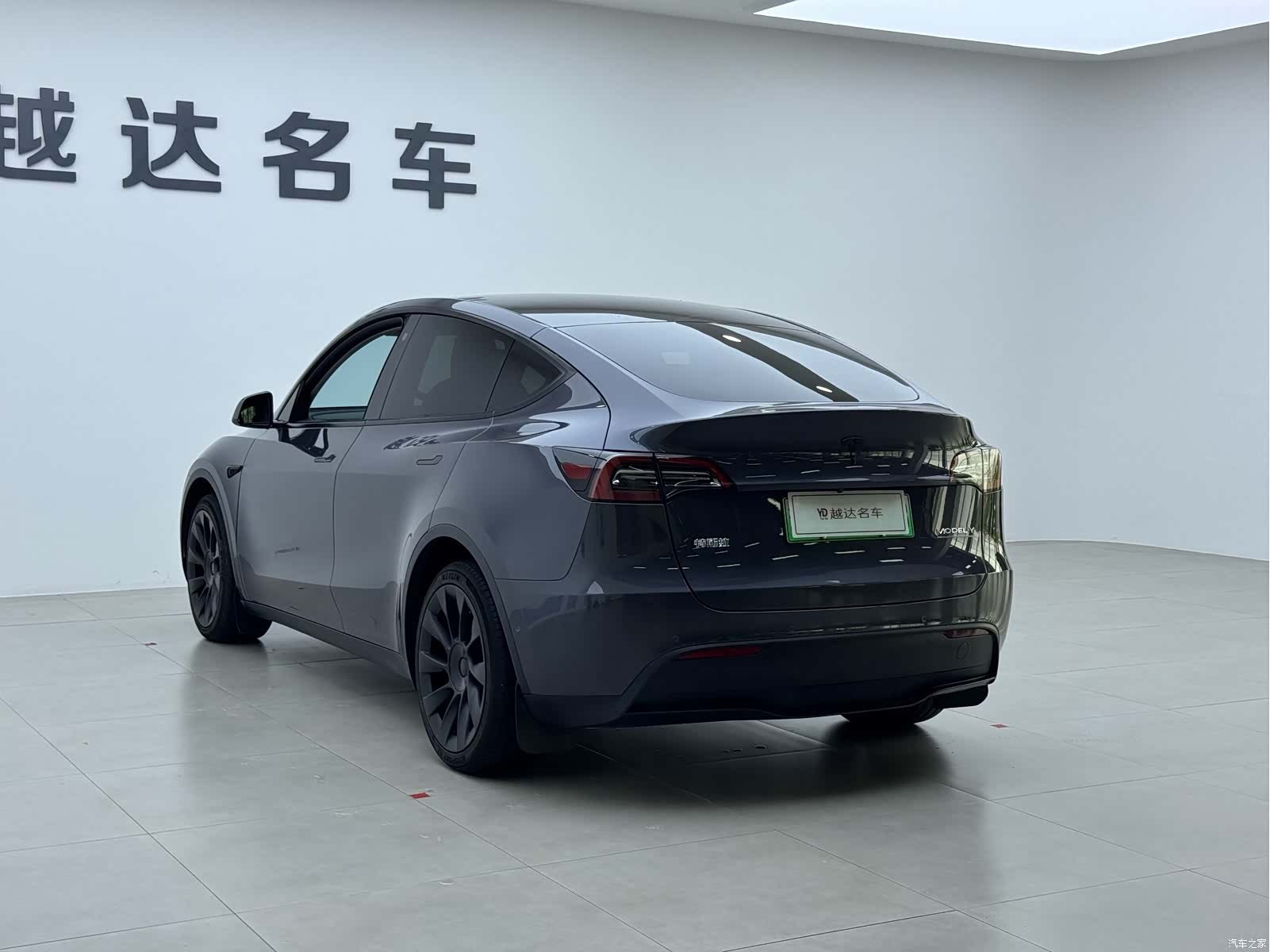 Tesla Model Y, 2022 20