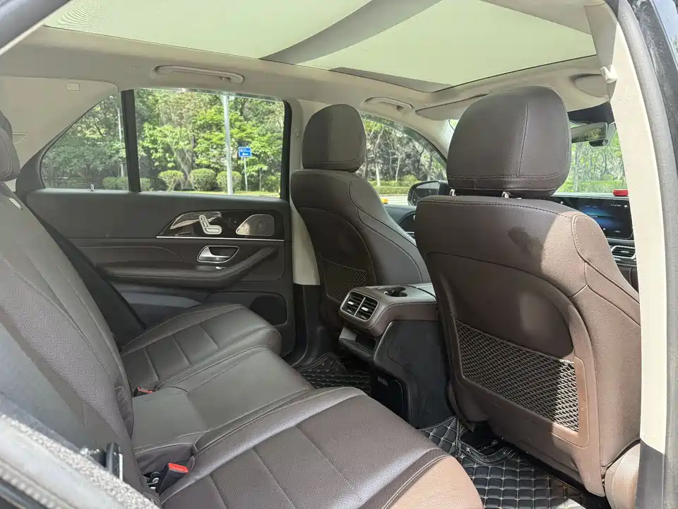 Mercedes-Benz GLE Mercedes-Benz GLE