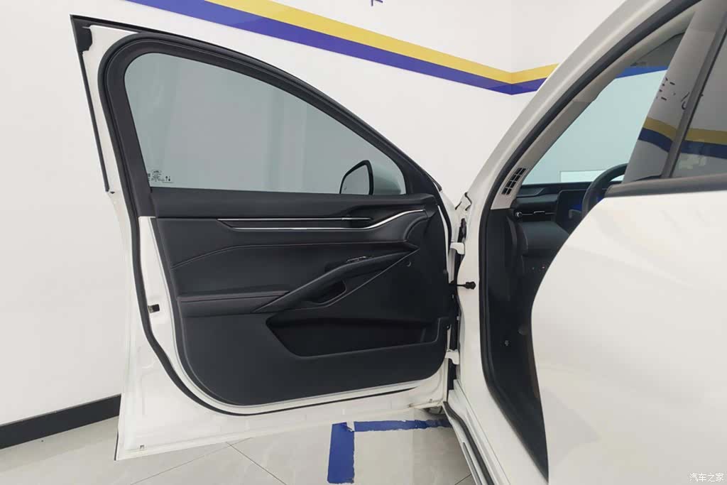 Ford Mondeo, 2024 7